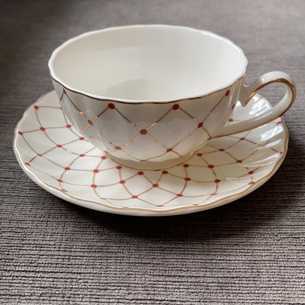 Grace Tea ware red polka dot/gold lines cup/saucer - Picture 1 of 8